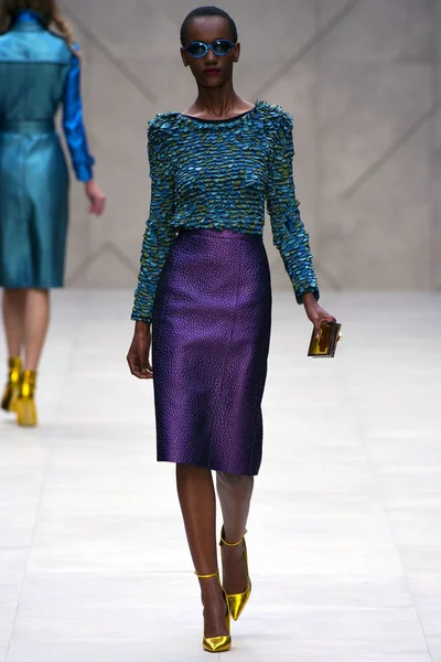 Look 38